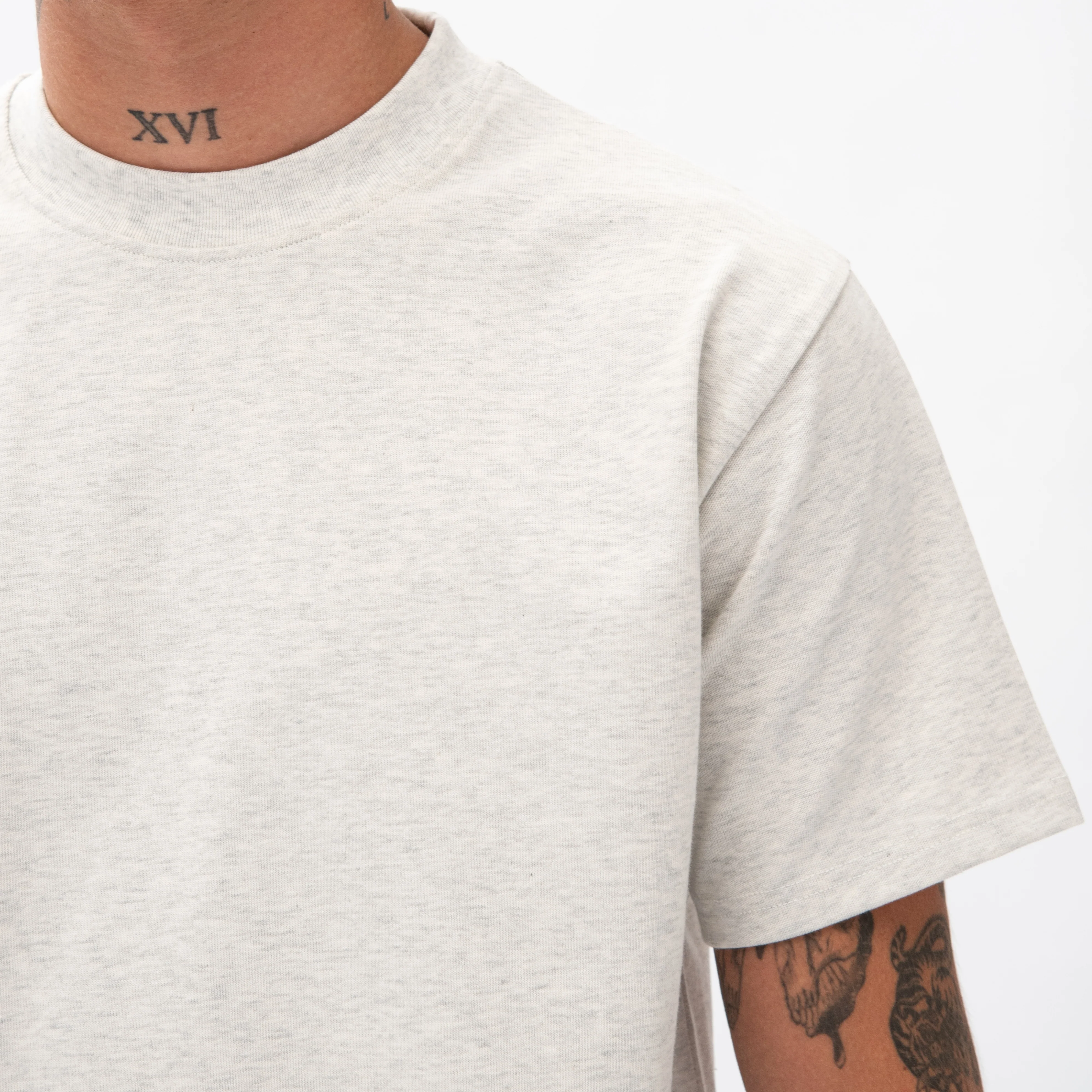 THE ESSENTIAL TEE - Image 3